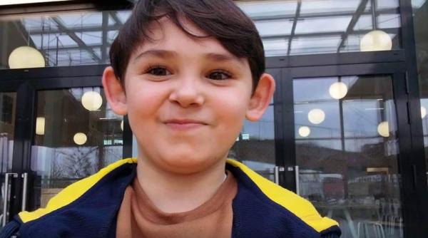 "Ca să tacă, îi băgau hârtie în gură cu un băț". Detalii incredibile în cazul morții lui Raul, un băiat român de 9 ani din Belgia