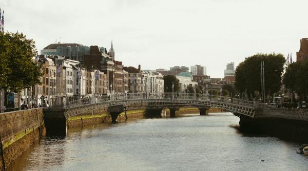 De ce e Irlanda noul magnet al Europei pentru specialiști - VIDEO