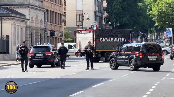 O nouă încăierare între adolescenți în Italia. Român de 21 de ani, bătut de trei persoane într-o piață din Italia 