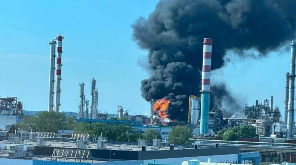 Explozie la o rafinărie MOL din Ungaria. Un mort și mai mulți răniți 