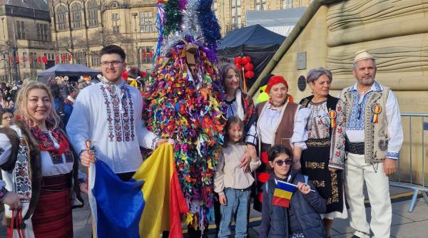 Stagiuni de activități și de identitate națională pentru comunitatea din Marea Britanie
