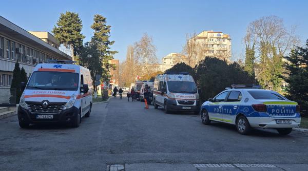 Copil de doi ani, găsit mort in casă la Galați. Tatăl, care lucra în străinătate a sunat la poliție 