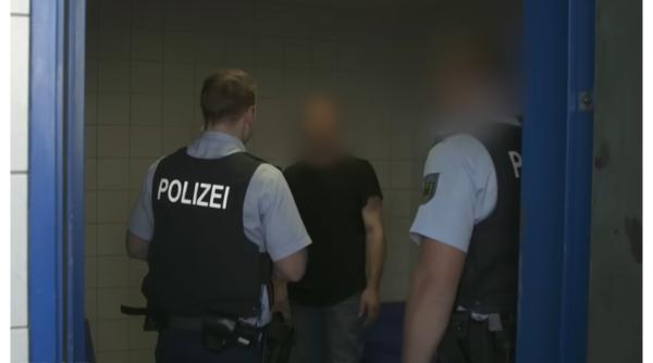 Român, arestat în Germania după ce a omorât un bărbat într-o stație de autobuz din Koln 