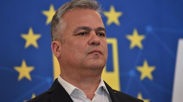 PNL acuză de trădare internă, după desemnarea surpriză a lui Adrian Veștea pentru funcția de premier. 