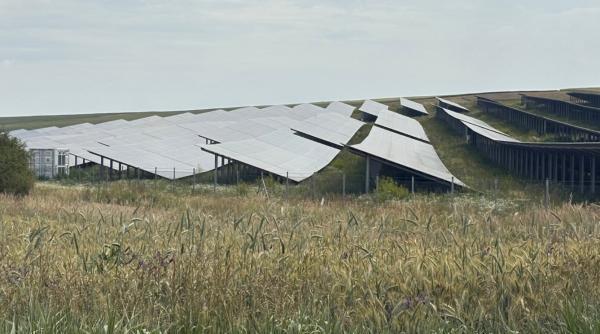 Hoții români dau lovitură după lovitură în parcurile solare din sudul Germaniei. Pagube de milioane de euro