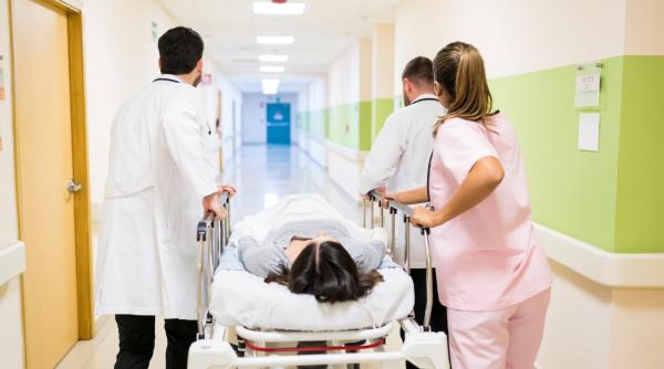Alexandra, o tânără românca din Italia, a murit la cinci zile după ce a fost externată. Anchetă pentru omor din culpă