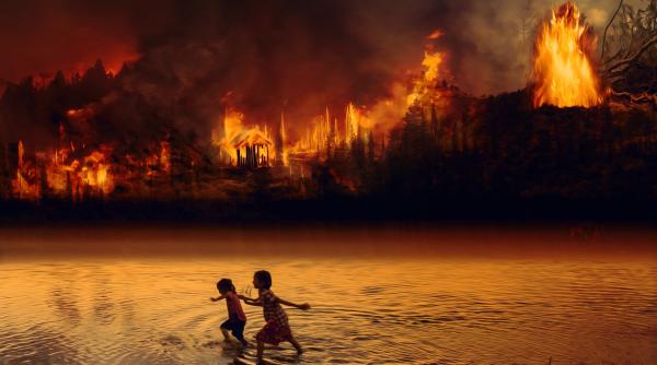 Incendii de vegetație uriașe în Franța, Spania și Portugalia. Mii de oameni au fost evacuați