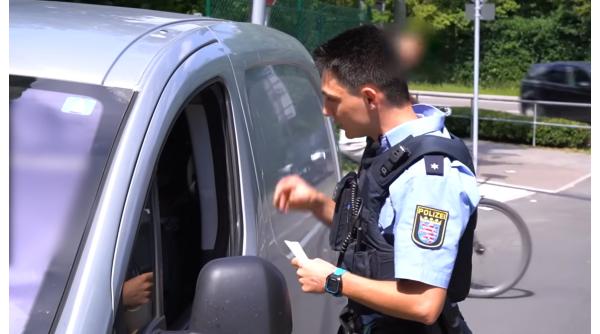 Poliția din Austria a confiscat mașina unui român, după ce l-a depistat cu viteză prea mare în oraș 