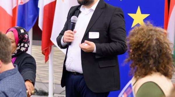 Nicu Ion, consilier local în Marea Britanie, invitat la „Românii care schimbă comunități”