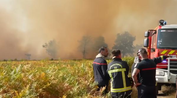 Incendiu catastrofal în Franța, într-o zonă în care trăiesc mulți români. Flăcările au ajuns la doar 15 km de Bordeaux