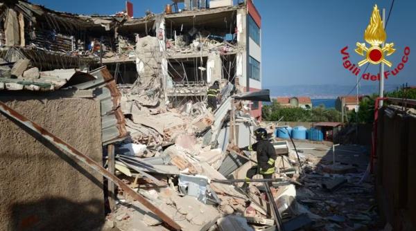 Clădire prăbușită în Italia. Un cadavru găsit sub dărâmături, cinci persoane sunt în continuare dispărute
