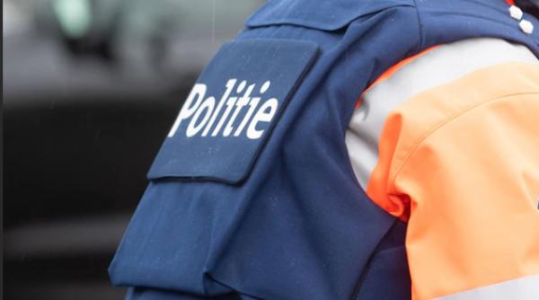 Hoți români de buzunare, arestați în timpul unui festival în Belgia. Sunt bănuiți că au furat 60 de telefoane