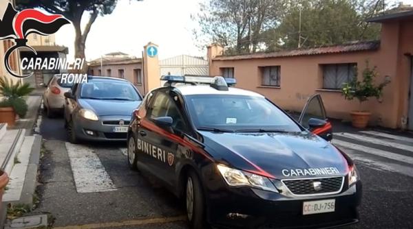 Italia: Conducea fără asigurare, cu ITP-ul expirat și permisul revocat din 2019. Poliția i-a confiscat mașina