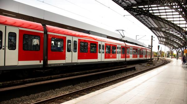 Sindicatul german EVG amenință cu blocarea totală a căilor ferate. Ultimatum pentru guvernul Merz