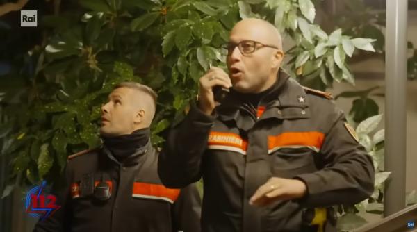 Bătaie generală între români în Italia. S-au înjunghiat între ei printre turiști și localnicii ieșiți în stradă