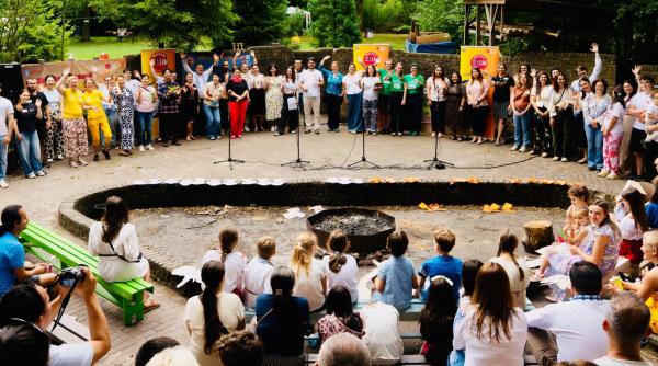 Școala Românească din Eindhoven, locul în care limba română îi apropie pe copii de știință și de comunitate