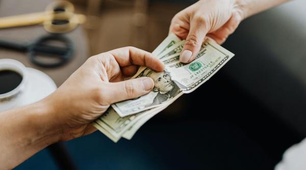Angajatorul german întârzie plata salariului? Află cum îți poți recupera banii care ți se cuvin