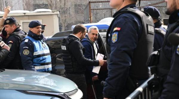Călin Georgescu, ridicat de DIICOT într-un dosar de înșelăciune cu un prejudiciu de peste 1,1 milioane de euro. Cinci percheziții în București și Ilfov