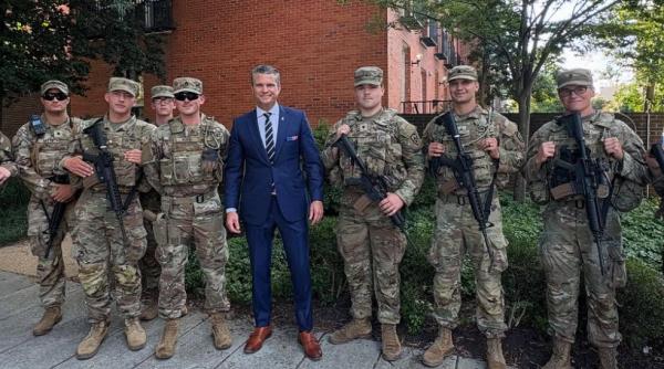 SUA se pregăteşte pentru o posibilă acţiune militară împotriva Cubei (CBS)