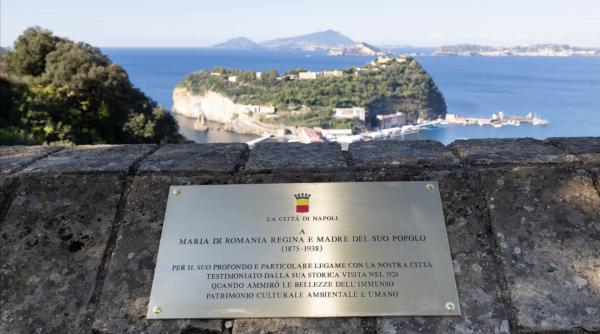 Napoli aduce un omagiu Reginei Maria a României. Placă comemorativă dezvelită în Parcul Virgiliano