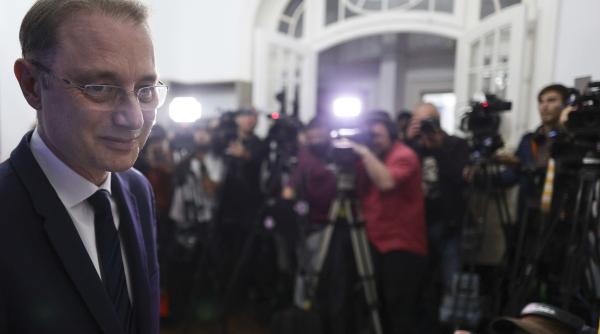 Luca Niculescu, aproape premier în Parlament: "România nu mai are timp de pierdut. Putem pune capăt astăzi celor peste 5 luni de blocaj politic" 