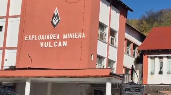 Protestul la mina de cărbune Vulcan. 67 de mineri refuză să iasă din subteran